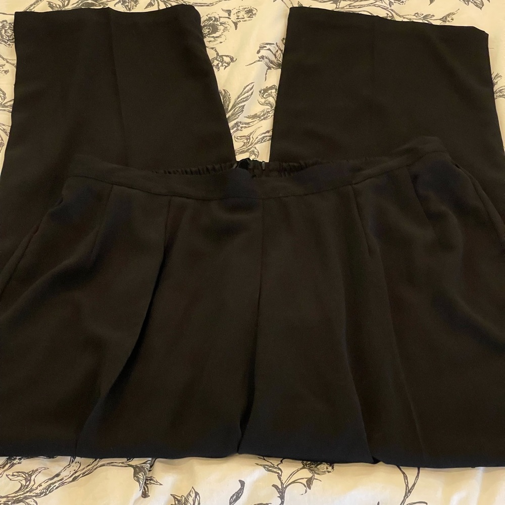Dressbarn Woman Collection 16W Black Pleated‎ Dress Pants Back Zip 100 Polyester